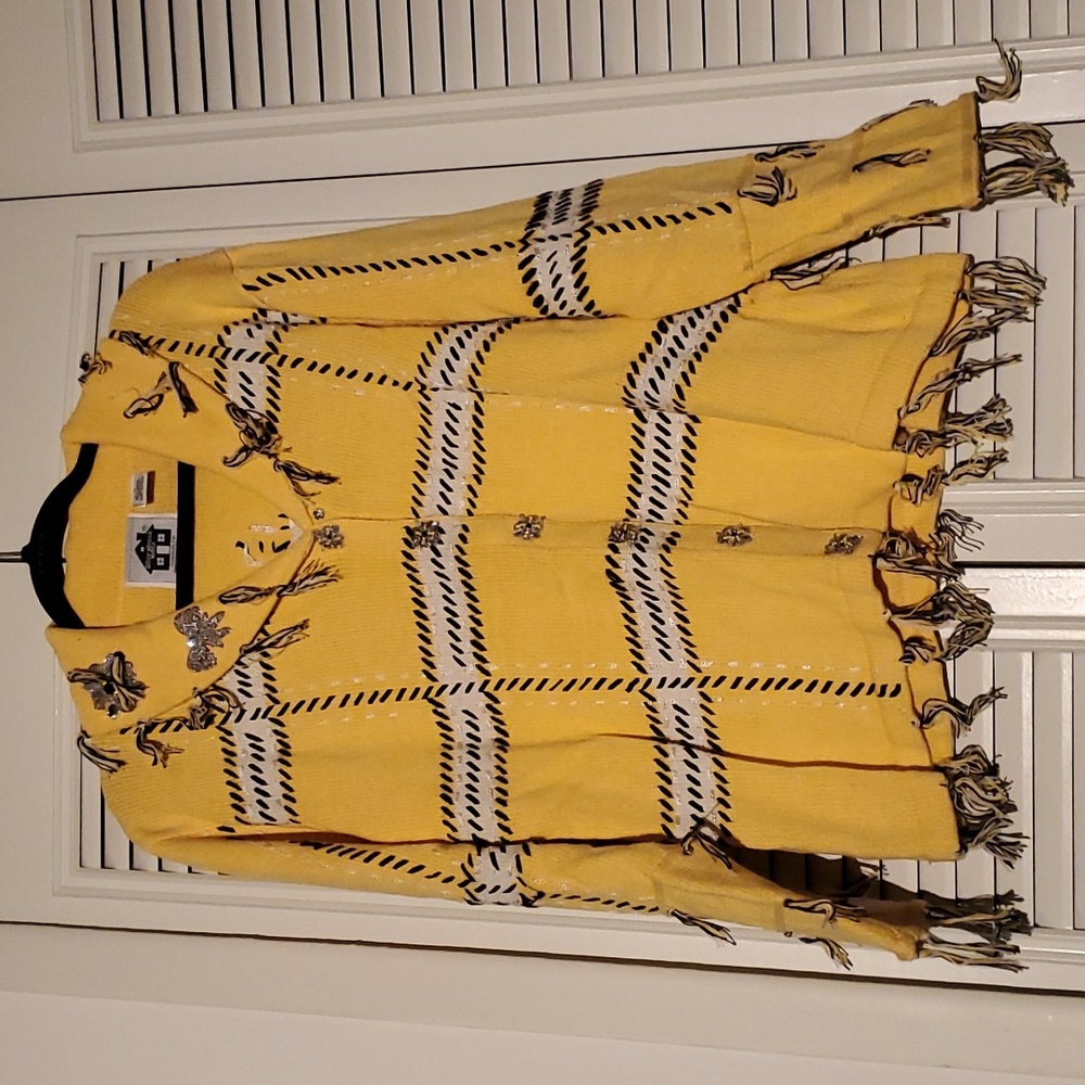 Like New! Vintage Storybook Knits On The Wild Side